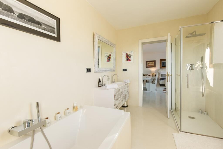 Bathroom 4, Villa Can Garrovers Ibiza, Baleares