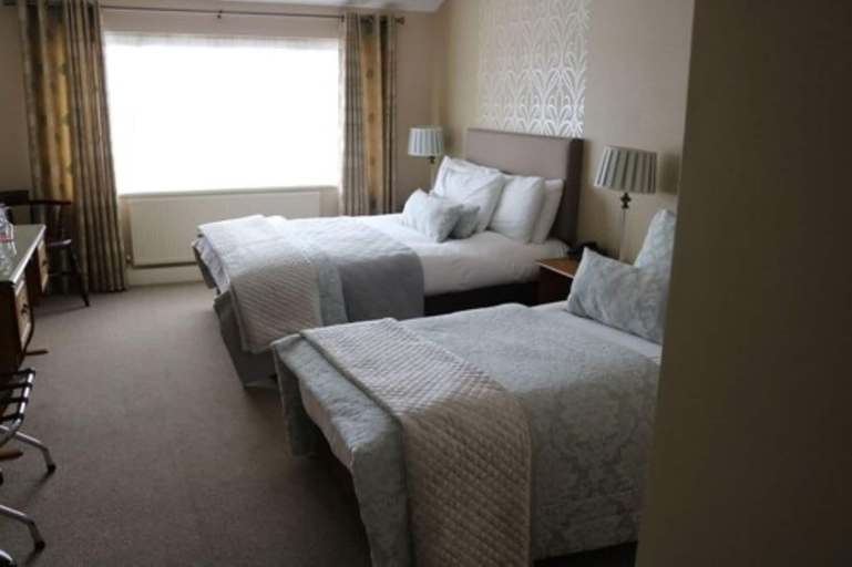 Bedroom 4, New Park Hotel Athenry