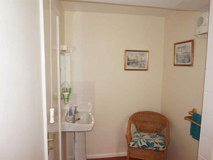 Others 5, Leworthy Farmhouse, Devon