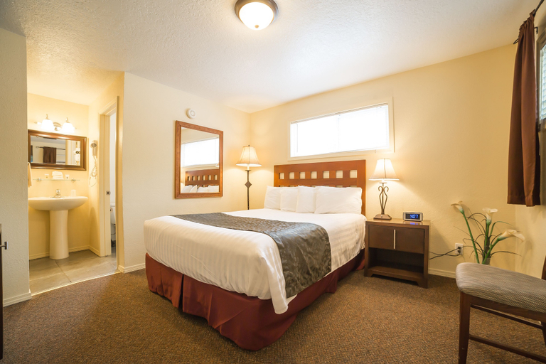Bedroom 3, Home Hotel Lava Hot Springs, Bannock