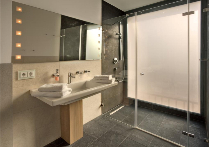 Bathroom 5, Suite Hotel Binz Familienhotel Rügen, Vorpommern-Rügen