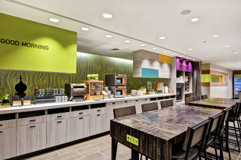 Food & Drinks 5, Home2 Suites by Hilton Daytona Beach Speedway, Volusia