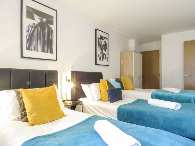 Bedroom 3, Park Central Two Bedroom & Parking, Birmingham