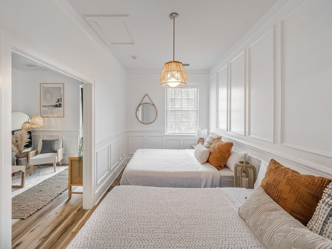 Bedroom 4, Front Street Inn, New Hanover