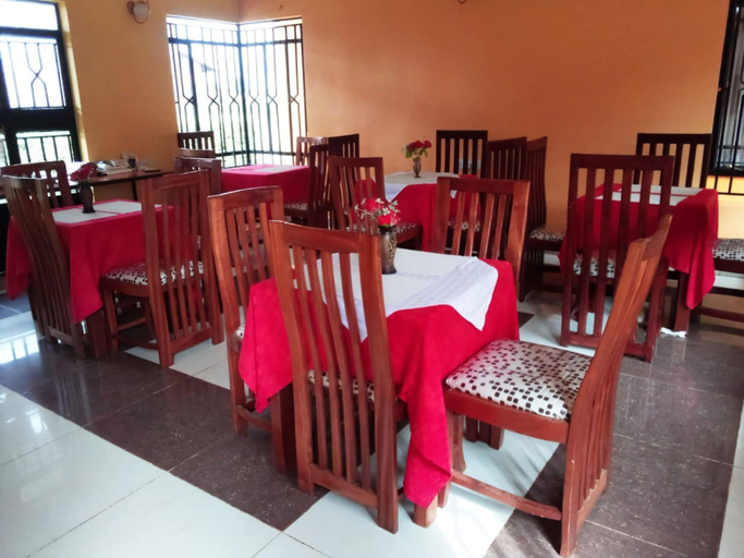 Food & Drinks, Eastward Garden Hotel, Laikipia West