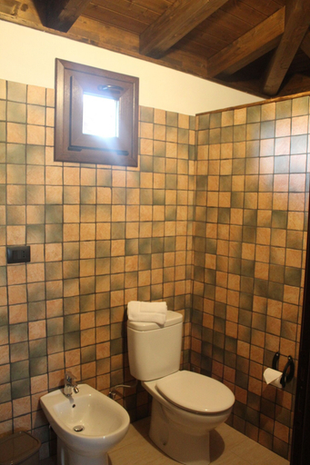 Bathroom, Villaggio San Demetrio, Syracuse