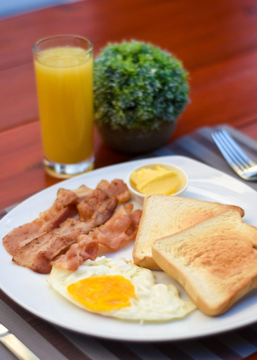 Food & Drinks 5, Keira Tourist Inn, El Nido