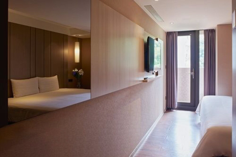 Bedroom 3, La Maison Hotel, Taipei City