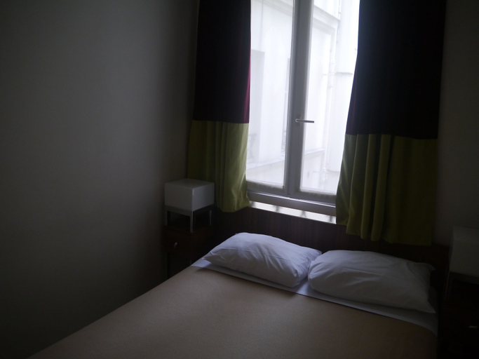 Bedroom 5, Multirésidence de l'Elysée, Paris