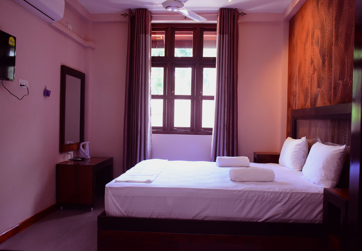 Bedroom 2, Hill Roost, K.F.G. & G. Korale