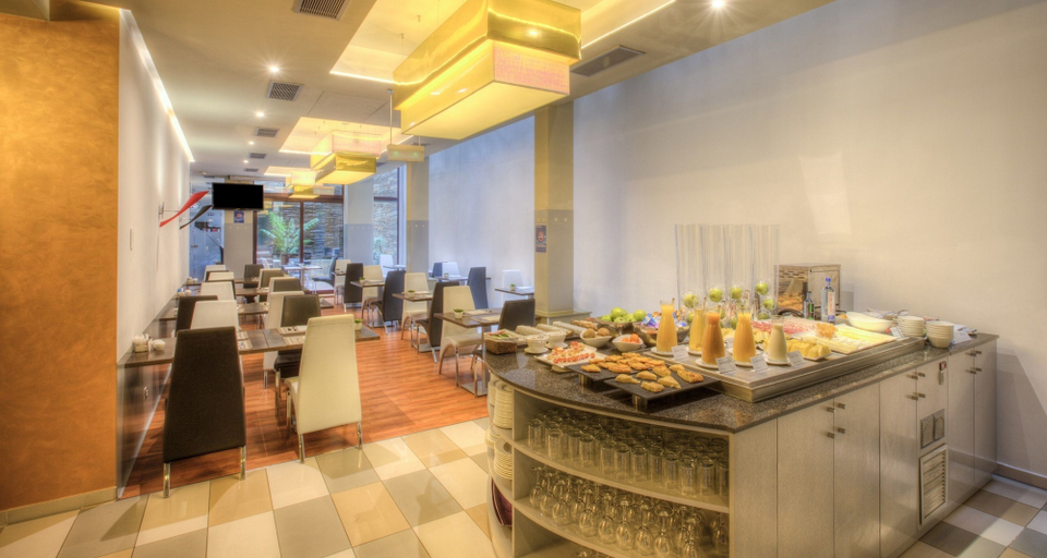 Food & Drinks 5, NH Ourense, Ourense