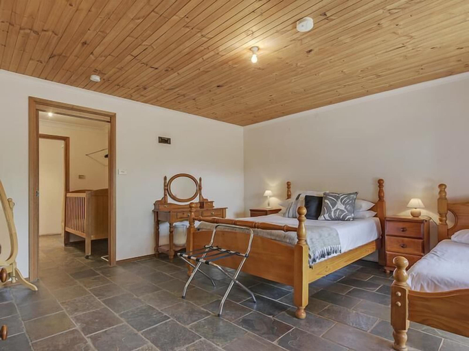 Bedroom 3, Steeles Island Retreat, Sorell