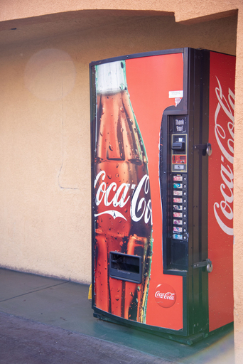 Food & Drinks 5, Starlight Inn La Brea, Los Angeles
