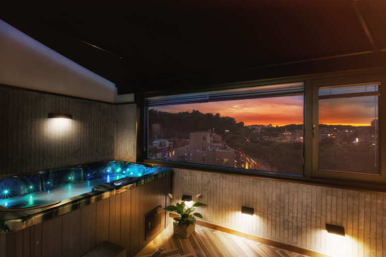 Sport & Beauty 5, N Bridge Hotel, Jeonju