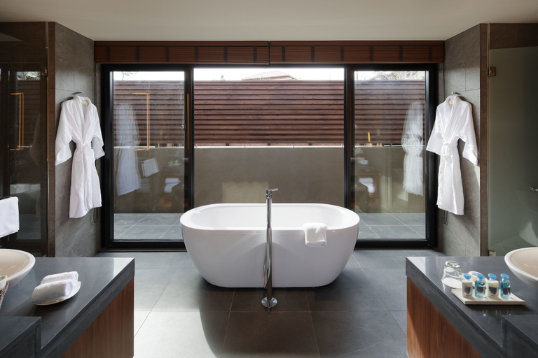 Bathroom 5, The Hiramatsu Hotels & Resorts Ginoza, Ginoza