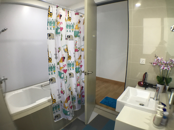 Bathroom 3, KL Gateway Luxury Apartment, Kuala Lumpur