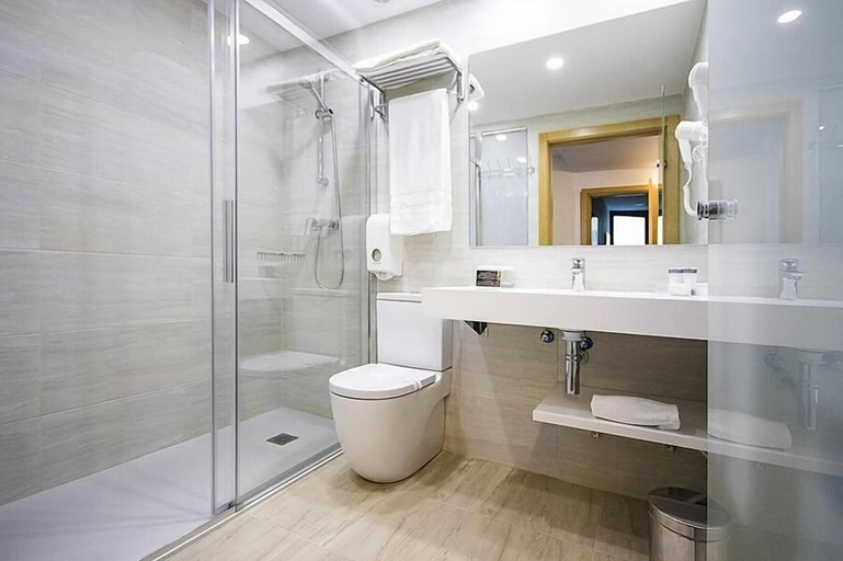 Bathroom 5, Hotel Palacio de Aiete, Guipúzcoa