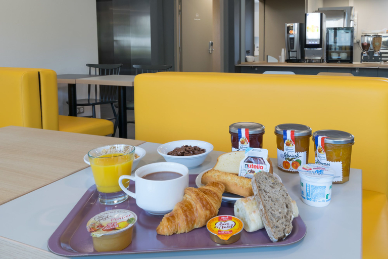 Food & Drinks 5, B&B HOTEL MARSEILLE La Valentine Saint-Menet, Bouches-du-Rhône
