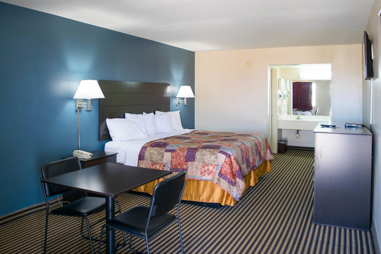 Bedroom 3, Countryside Inn, Kaufman