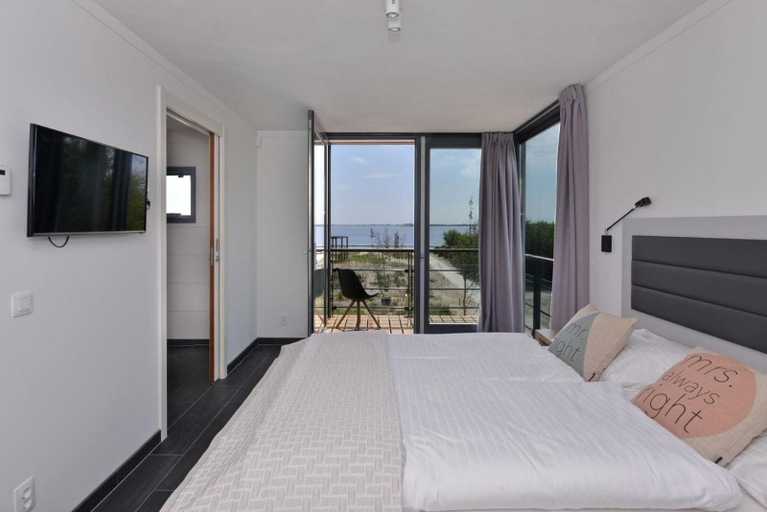 Bedroom 5, Beach Resort Punt West, Goedereede