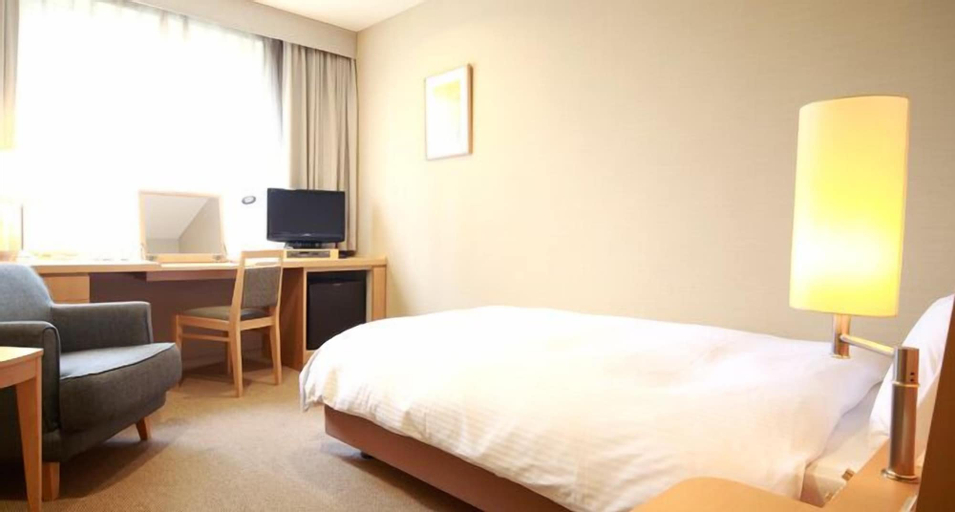 Bedroom 2, Hotel Brillante Musashino, Saitama