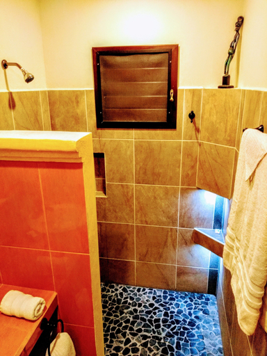 Bathroom 5, Casita de Maya Boutique Hotel, Cozumel