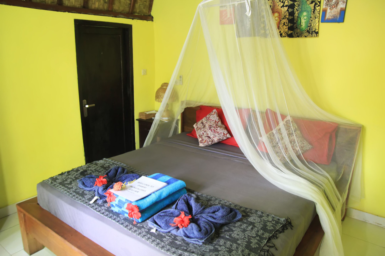Bedroom 3, Damai Bungalows, Lombok