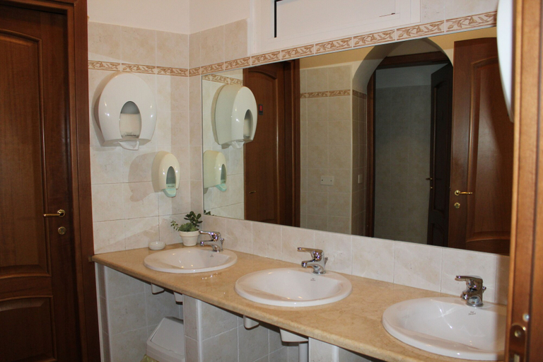 Bathroom 4, Casa Vacanze Tra Gli Ulivi, Savona
