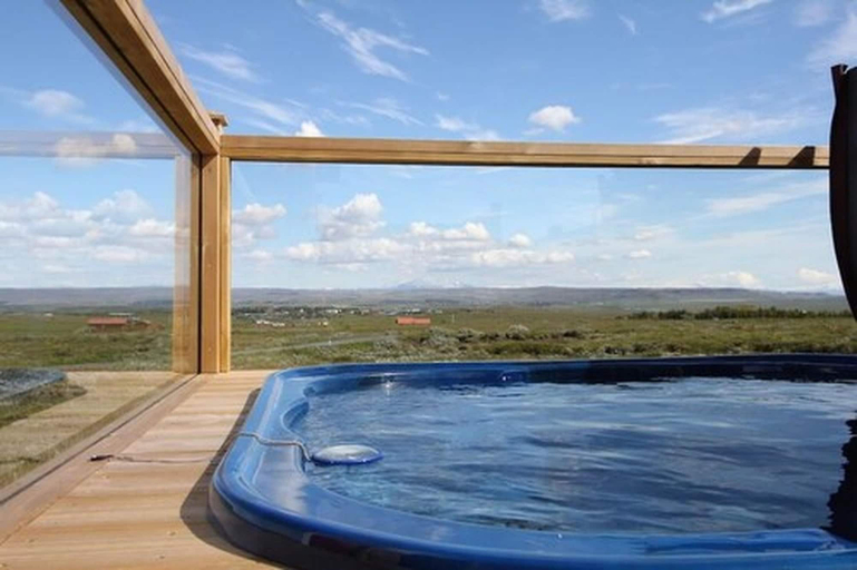 Sport & Beauty, Blue View Cabin 1A with Hot Tub, Biskupstungnahreppur