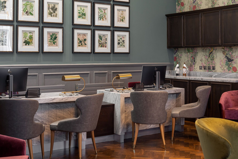 Food & Drinks 4, Hapimag Apartments London, London