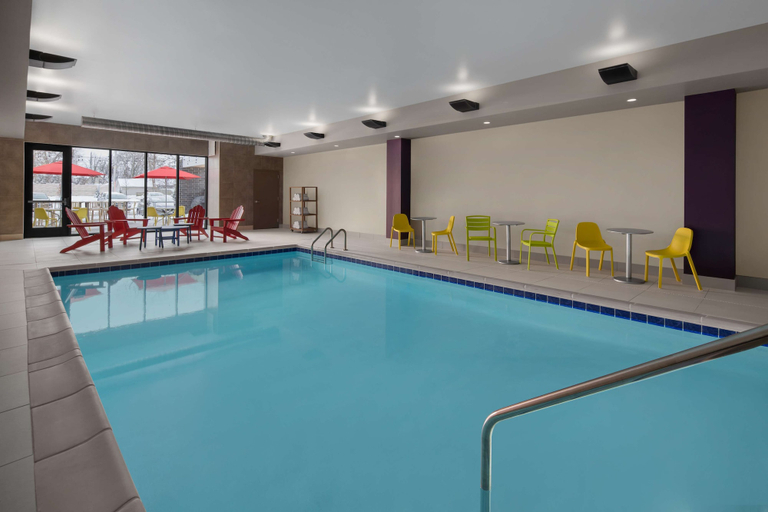Sport & Beauty 5, Home2 Suites by Hilton Des Moines at Drake University, Polk