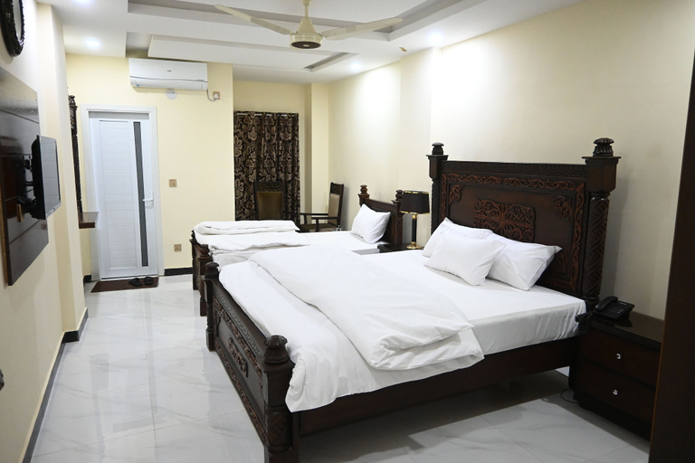 Bedroom 4, Hotel 99, Islamabad