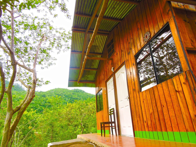 Exterior & Views 2, Hostal Oasis The Traveler - Hostel, Lanquín