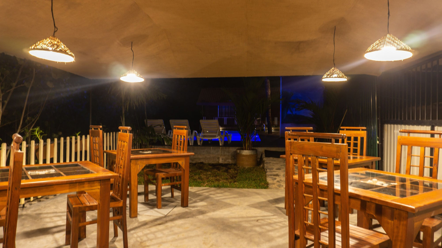 Food & Drinks 4, Ceylon Casita, Weligama