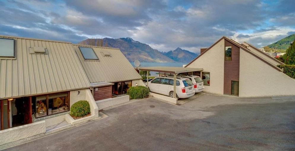 Exterior & Views 2, Lakefront Apartments, Queenstown-Lakes