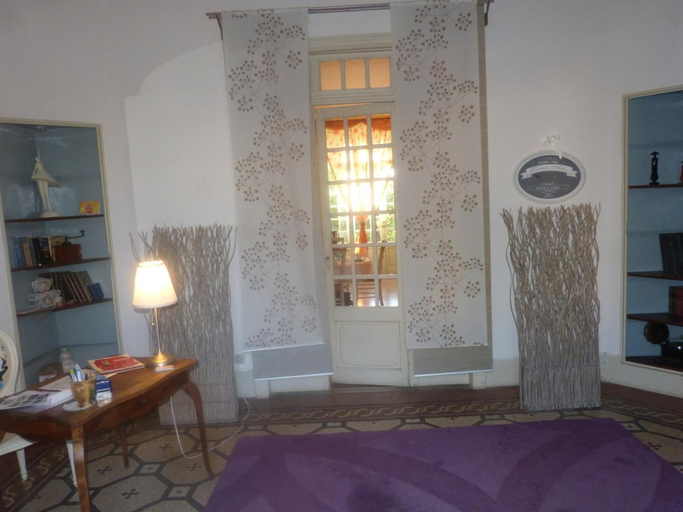 Bedroom 3, Mas Moïse, Gard