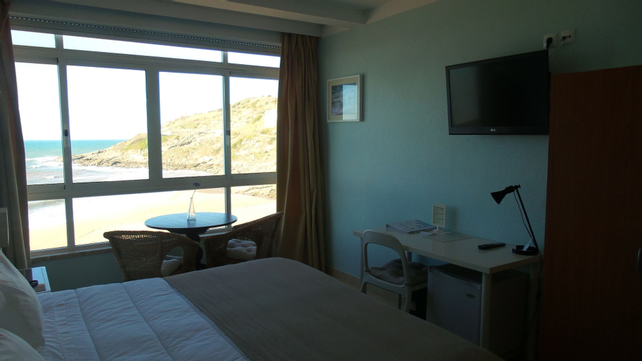 Bedroom 3, Promar Eco Beach & Spa Hotel, Torres Vedras