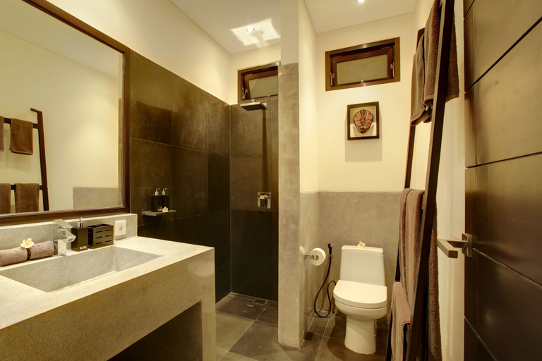Bathroom 5, Elok Villas, Badung