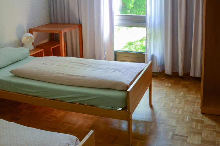 Bedroom 18
