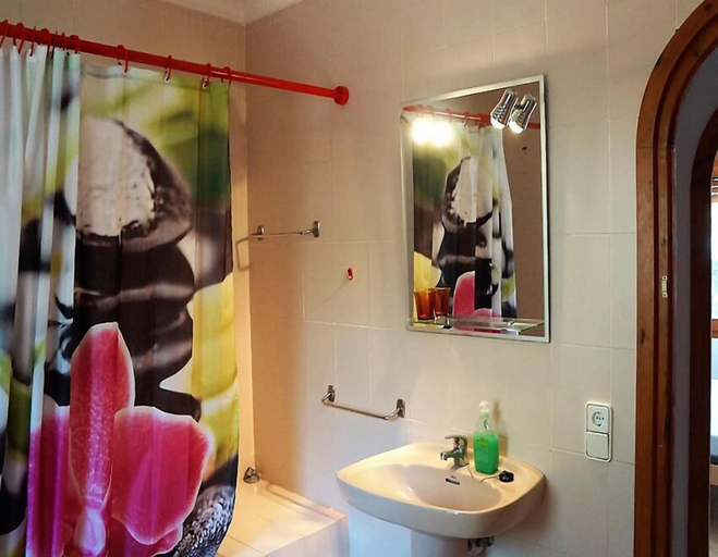 Bathroom, Villa Isalina, Tarragona