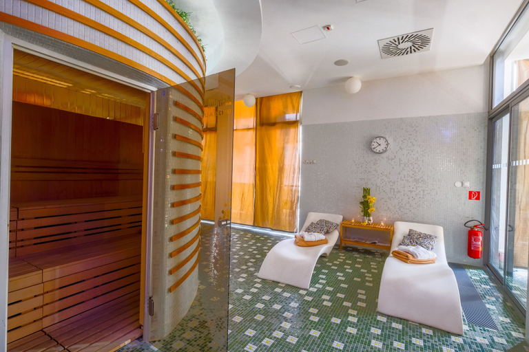 Bedroom 3, Business Hotel Astrum Laus, Levice