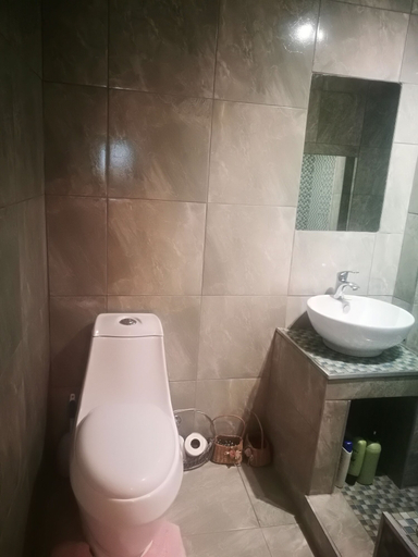Bathroom 3, Naisar Royal White Apartment, Ekurhuleni