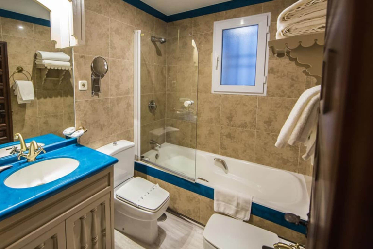 Bathroom 4, Hacienda Del Cardenal, Toledo