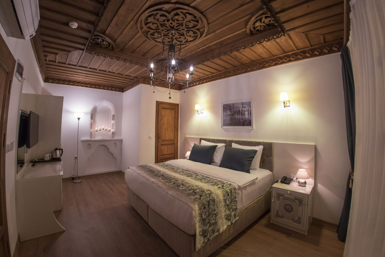 Bedroom 3, Bayezid Han Konak, Merkez