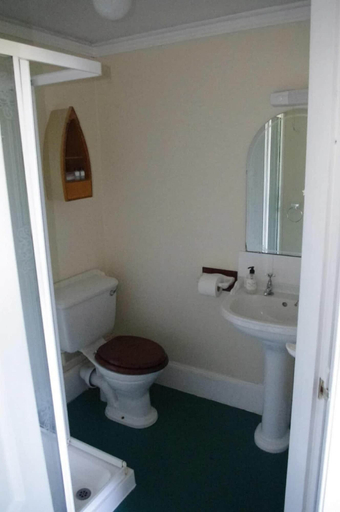 Bathroom 3, The Old Rectory, Dumfries and Galloway