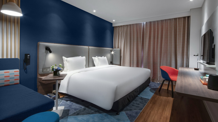 Bedroom 2, Holiday Inn Express SHANGHAI NORTH HONGQIAO CBD by IHG, Shanghai