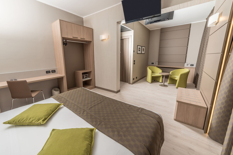 Bedroom 3, Cardano Hotel Malpensa, Varese