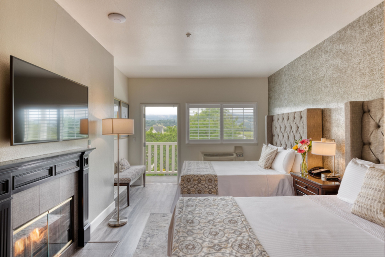 Bedroom 3, Geyserville Inn, Sonoma