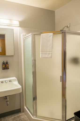 Bathroom 5, Lake McDonald Lodge - Inside the Park, Flathead
