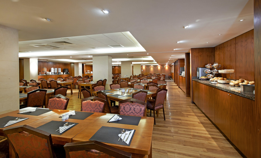Food & Drinks 5, Central Park Hotel, London